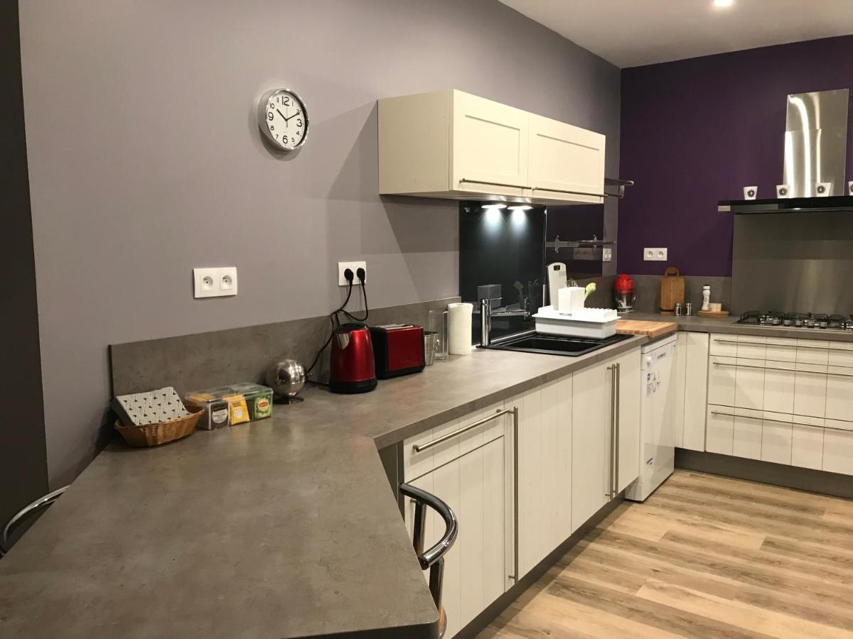 - Gite Appart Orchidée - Coeur de ville - Lunéville - Soirée étape VRP - capacité 1 à 4 personnes - Accès piscine et jardin Exterior foto